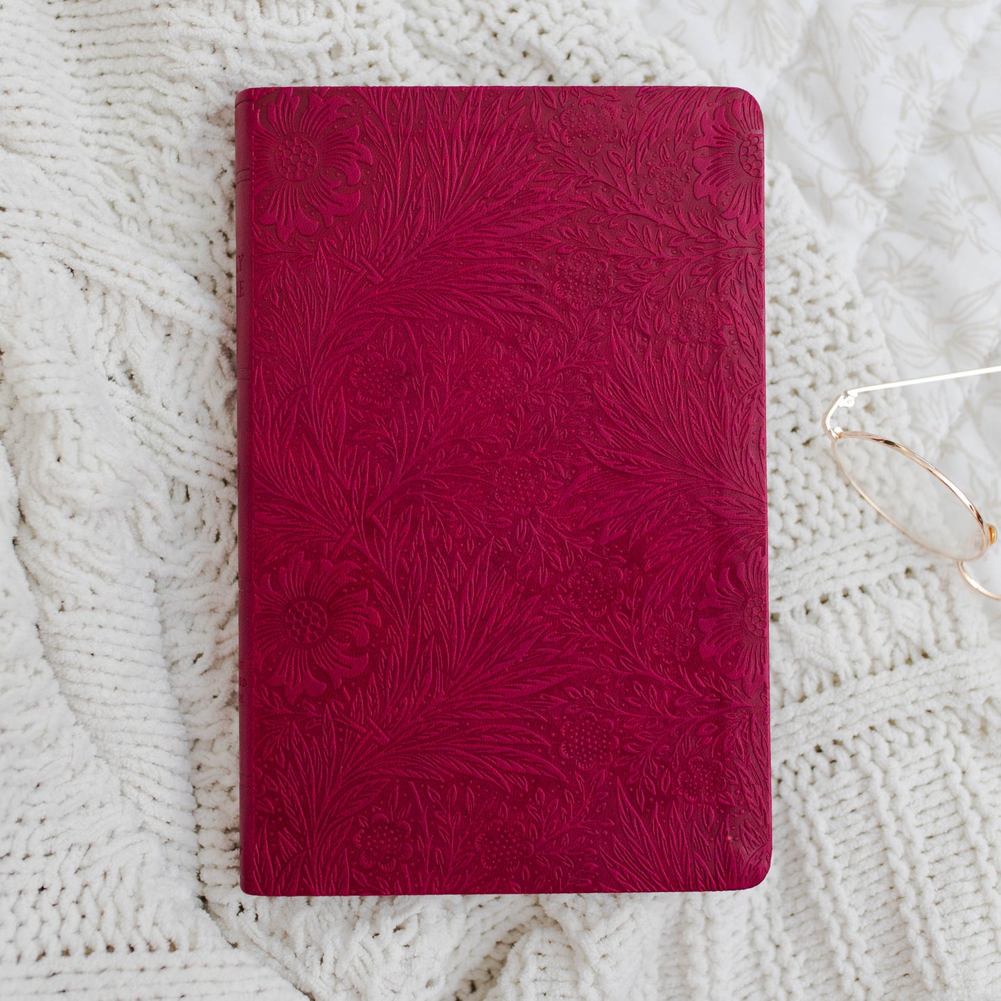 ESV Large Print Value Thinline Bible TruTone®, Raspberry, Floral Design | TDGC