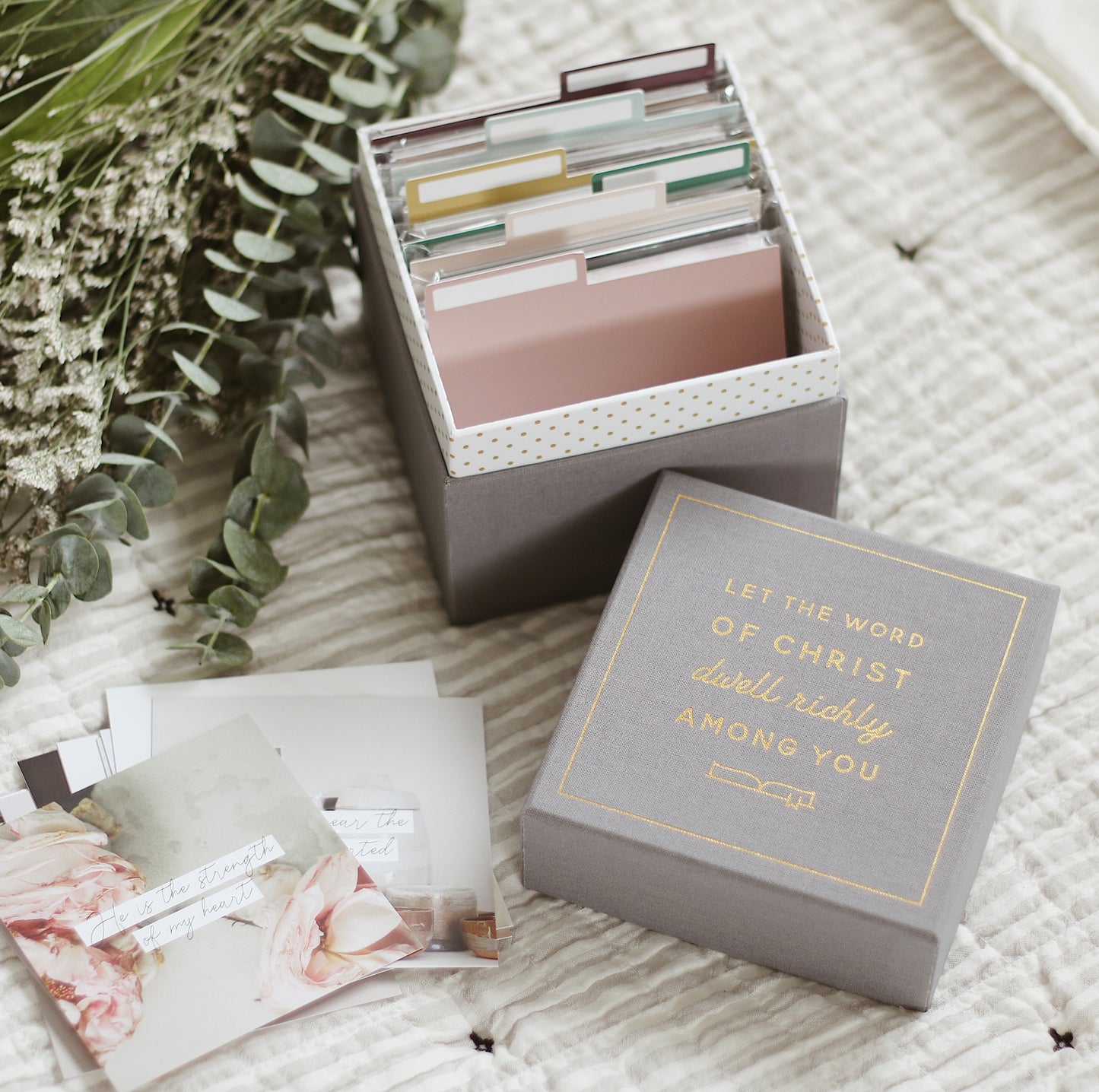 Dwell Verse Card Box