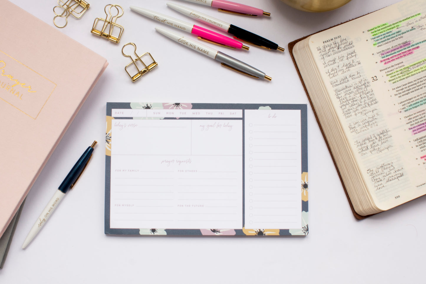 Daily Notepad - Navy Floral