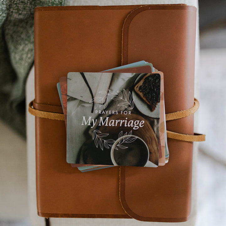 Cards with rounded corners with prayers for your marriage