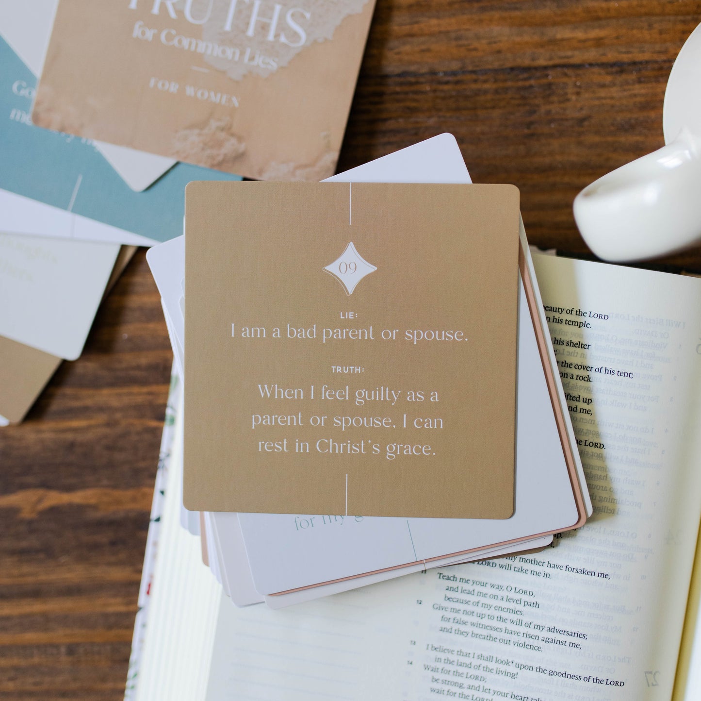 Thirty Truths for Common Lies Card Set TDGC The Daily Grace Co.