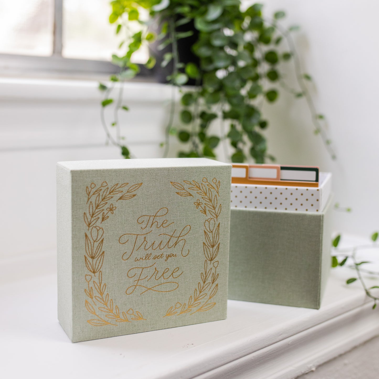 Set Free Verse Card Box